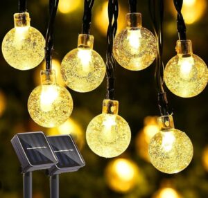 Bubble crystal ball solar string light